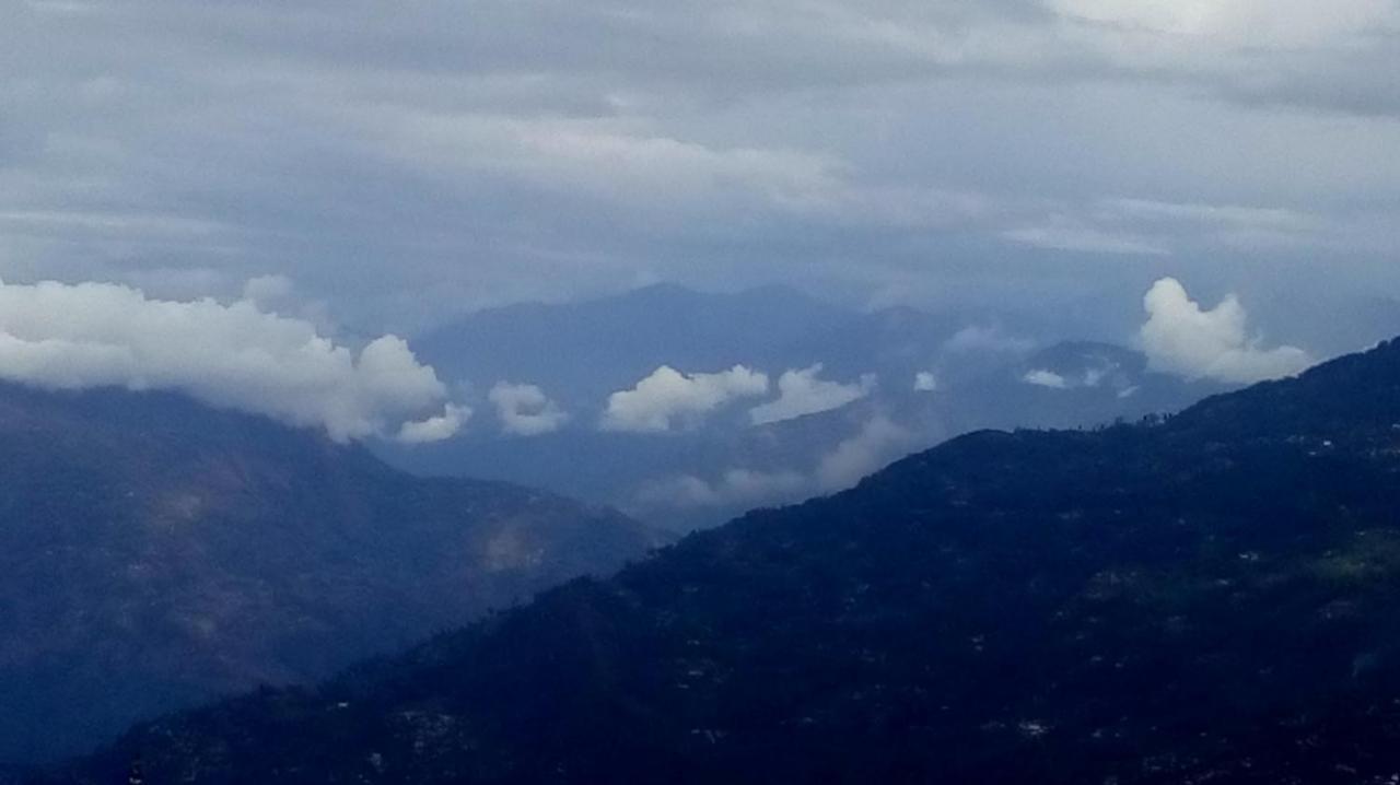 Namaste Bengal Hostel Darjeeling  Bagian luar foto
